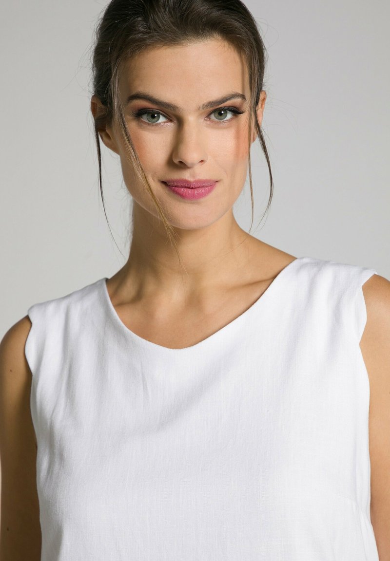 Damen T-Shirts | Ulla Popken Bluse schneeweiß/weiß - KE06126 Damen T-Shirts | Ulla Popken Bluse schneeweiß/weiß - KE06126