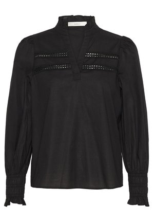 Fekete, hosszú ujjú blúz, fodros gallérral, díszes vízszintes csipke részletekkel és fodros mandzsettákkal, könnyű anyagból készült.