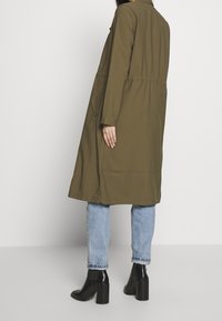 ONLY Abrigo clásico - light brown