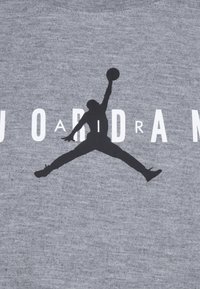 Jordan JUMPMAN - T-shirt con stampa - carbon heather