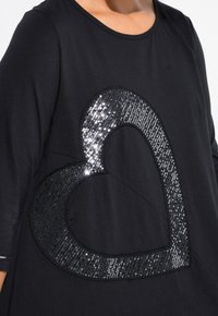 MIAMODA Langarmshirt - black
