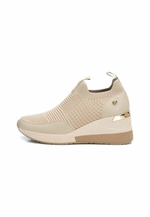 Scarpe senza lacci - beige