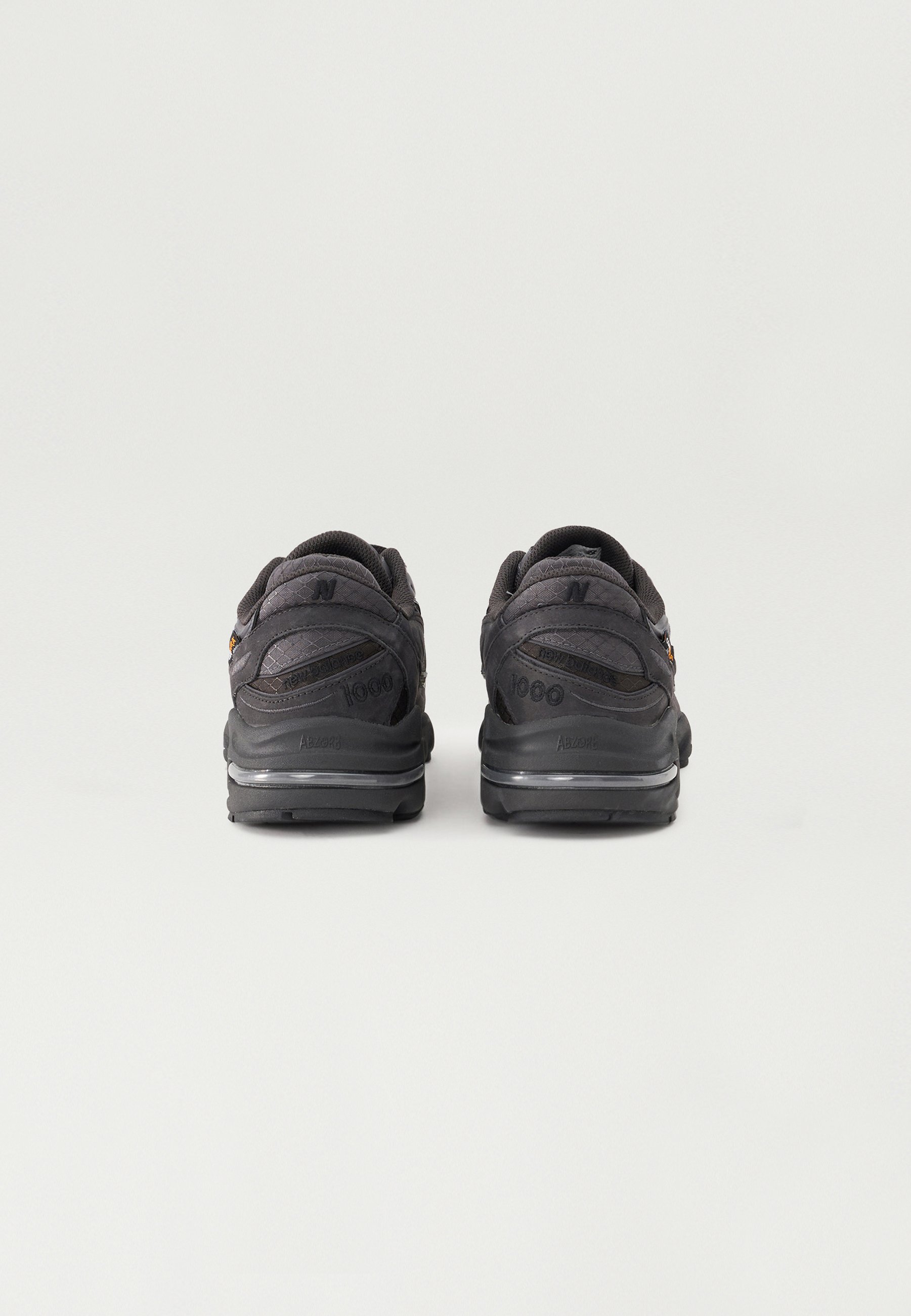 New Balance M1000 UNISEX - Sneakers low - black cement/gri
