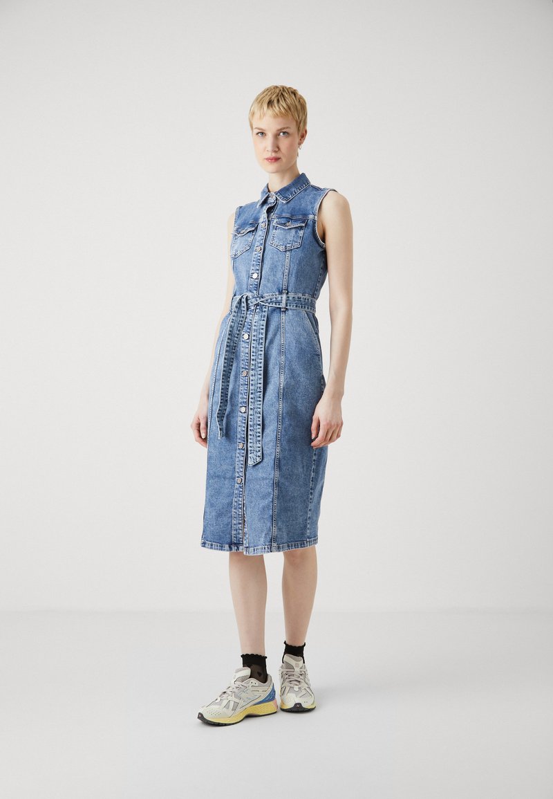 Gap Tall - MIDI SHIRTDRESS PRESTON - Džinsinė suknelė - light blue denim, Padidinti