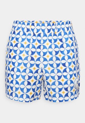 Herre svømmeshorts med et gjentagende geometrisk mønster i blått, hvitt og gult. Elastisk livlinning og myk stoffkvalitet.