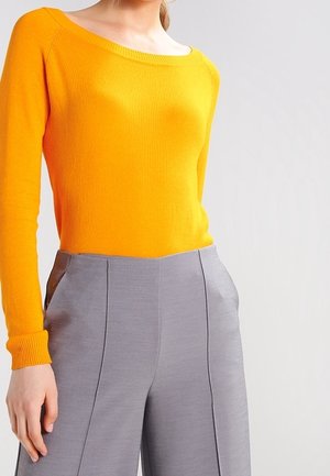 Jumper - yellow