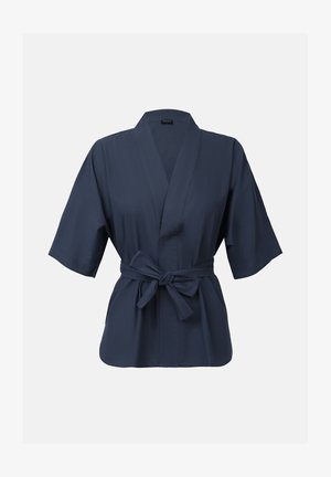 Tumedat sinise kimono-stiilis ülemine osa, mis on valmistatud siledast kangast. Omab V-kaela, lühikesi varrukaid ja sidumisega vööd, et reguleerida sobivust.