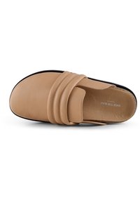 Shoe The Bear Pantofle - beige