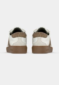 MICHAEL Michael Kors KAYCEE - Baskets basses - husk