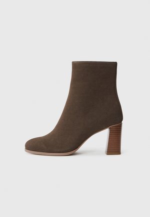 Anna Field, Bottes à talons hauts - dark brown