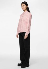 Pieces PCMIRINE - Overhemdblouse - cloud dancer