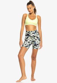 Roxy HEART INTO IT BIKER PRINTED - Punčochy - xbby
