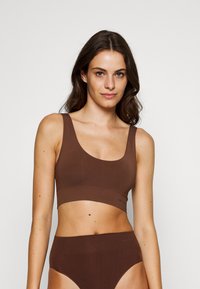 Organic Basics - SMOOTH BRALETTE - Toppe - Walnut Miniaturebillede 1