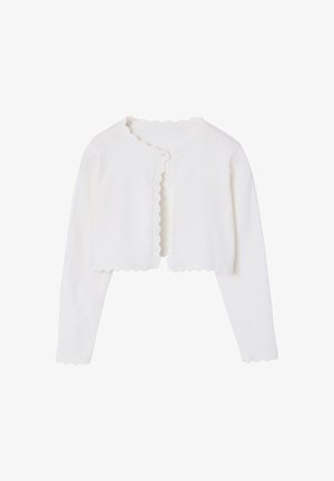 Weißer, langärmliger, gekürzter Cardigan mit gewellten Kanten und einem einzelnen Knopfverschluss am Halsausschnitt.