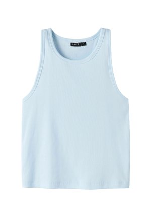 Débardeur en maille côtelée bleu clair avec un col rond et des bretelles larges. Texture lisse et coupe décontractée, adapté à un usage quotidien.