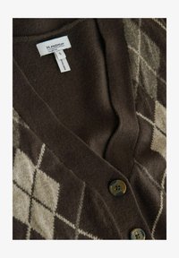 Unselected, chocolate brown argyle