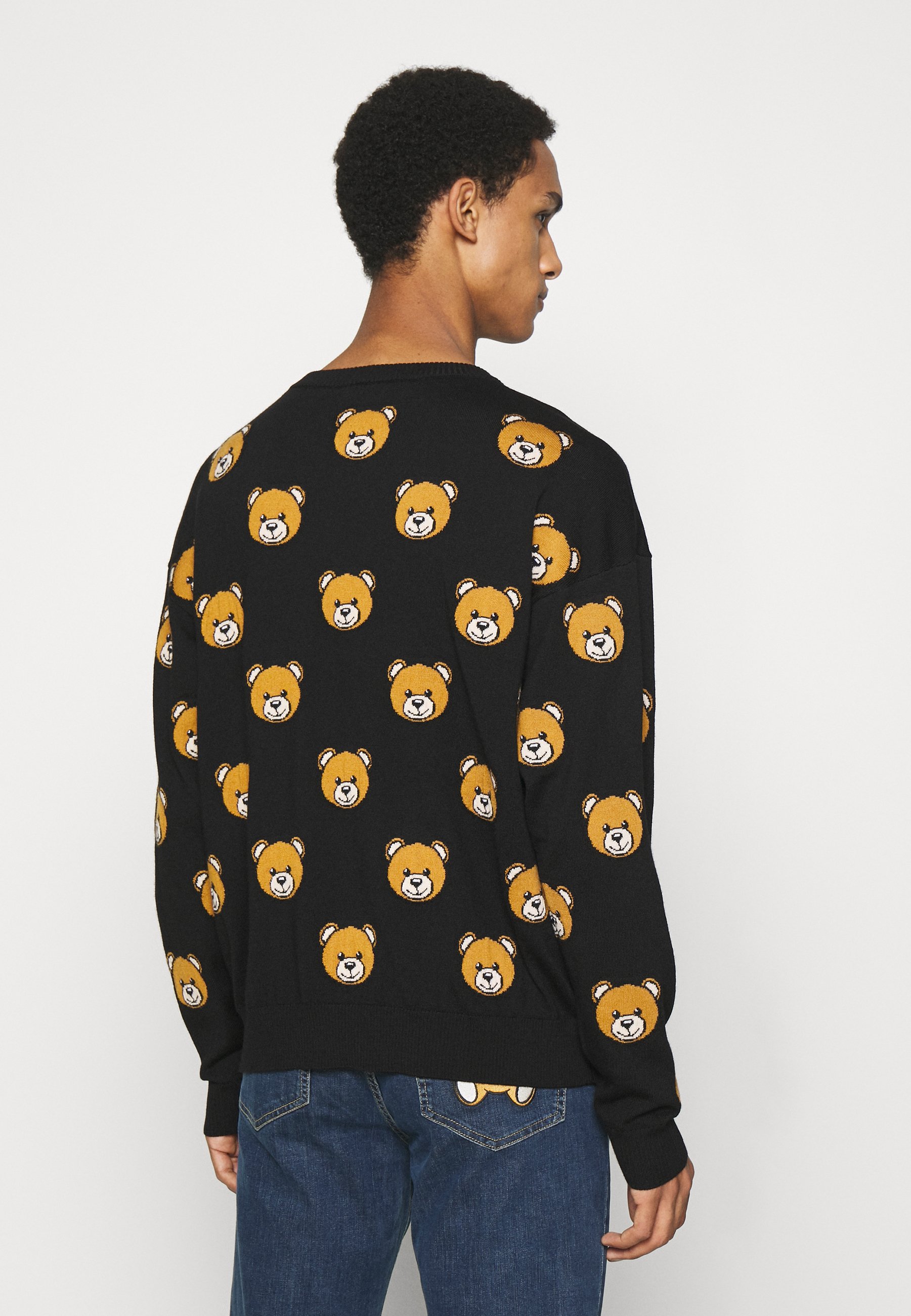 moschino knitwear