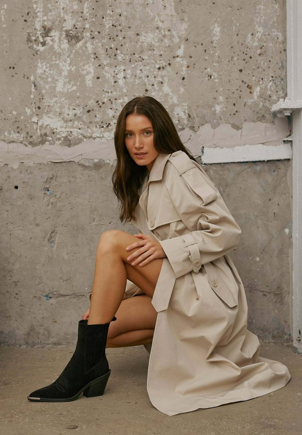 Cowboy-/Bikerstiefelette