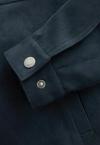 Next COLLARED TRUCKER - REGULAR FIT - Imitatieleren jas - navy