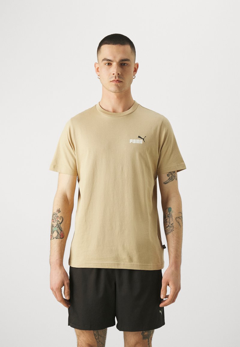 Puma COL SMALL LOGO - Camiseta básica - prairie tan