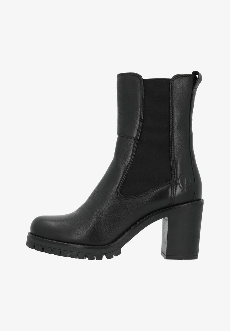 Bottine noire en cuir texturé, avec des panneaux latéraux élastiques, un talon épais et une semelle robuste avec des détails de crantage.