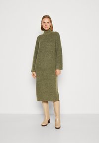 Selected Femme SLFMALINE HIGH NECK NOOS - Pulóverruha - dusky green