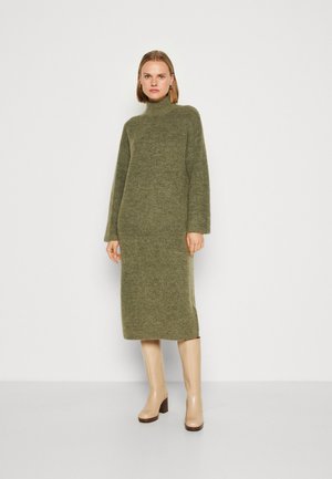 Selected Femme SLFMALINE HIGH NECK NOOS - Strickkleid - dusky green