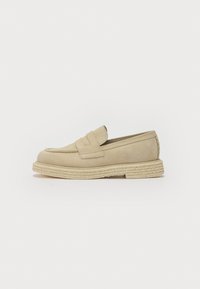 COLLEGE - Moccasins - ivory