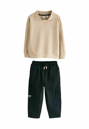 REGULAR FIT SET - Püksid - stone/black