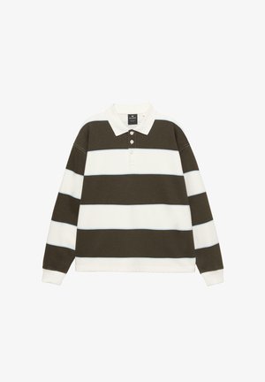 Polo à manches longues avec de larges rayures horizontales olive et blanches, col blanc et patte de boutonnage à trois boutons.
