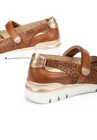 Pikolinos CANTABRIA - Babies - light brown