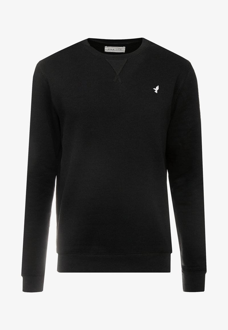 Svart sweatshirt med långa ärmar, rundad halsringning, tillverkad av mjukt material. Har en liten vit logotyp på vänster bröst. Enkelt utförande.