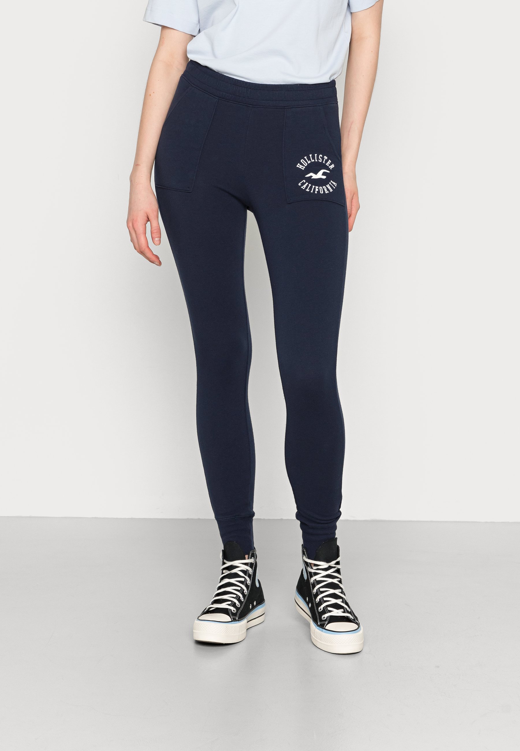 FLEGGING - Tracksuit bottoms - navy 