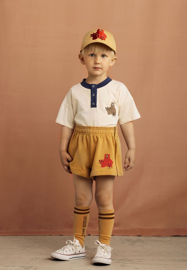 CAMP TEE UNISEX - Print T-shirt - beige