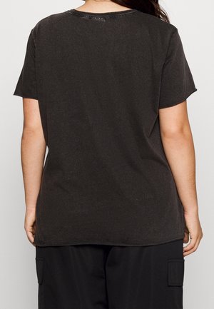 T-shirt z nadrukiem