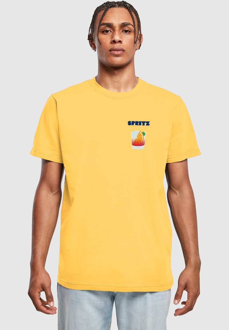 Mister Tee - VINTAGE SPRITZ  - Print T-shirt - taxi yellow, Enlarge