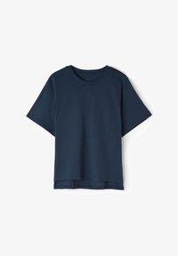 Nevybráno, dark blue