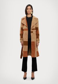 STUDIO ID Gabardina - brown