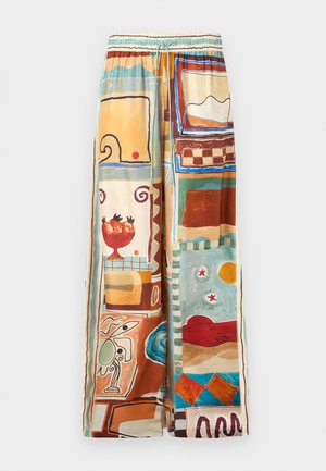 Pantaloni a gamba larga con vita elasticizzata, caratterizzati da un motivo astratto e colorato con frutti, forme geometriche e disegni a pennellate.