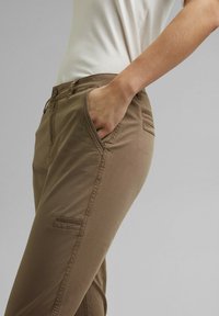 Esprit Cargobyxor - taupe