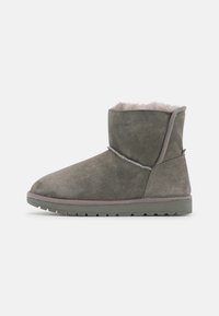 Tamaris Winter boots - grey