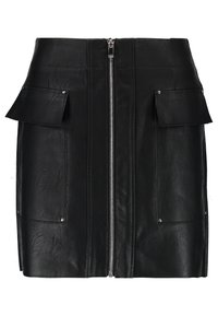 Gonna nera in pelle con zip frontale, due tasche laterali con alette e silhouette aderente. Materiale testurizzato con dettagli di cucitura visibili.