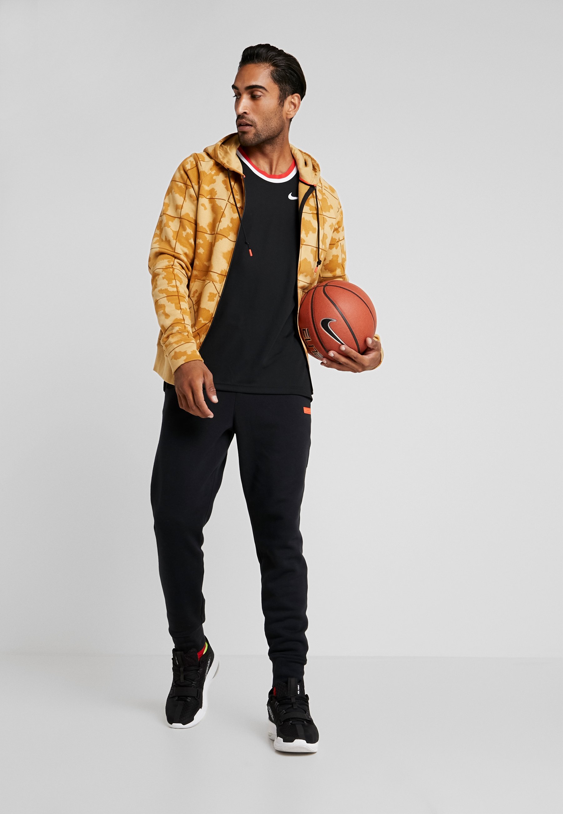 www.lebron james.com