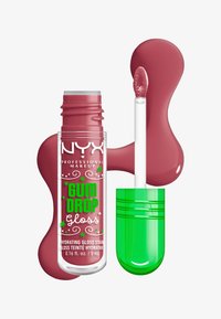 Gloss NYX Gum Drop dans un tube rose avec un capuchon vert. Dispose d'un applicateur transparent pour une application lisse. Taille : 5 mL.