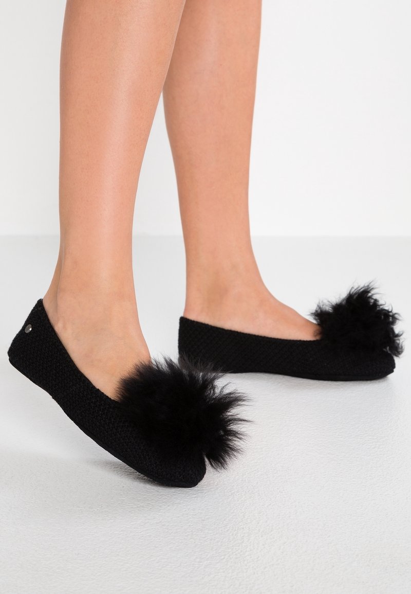 UGG Chaussons - black