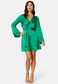 Bubbleroom KNOT FRONT SATIN DRESS - Sukienka koktajlowa