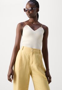 Morgan MUSTO - Top - ivoire