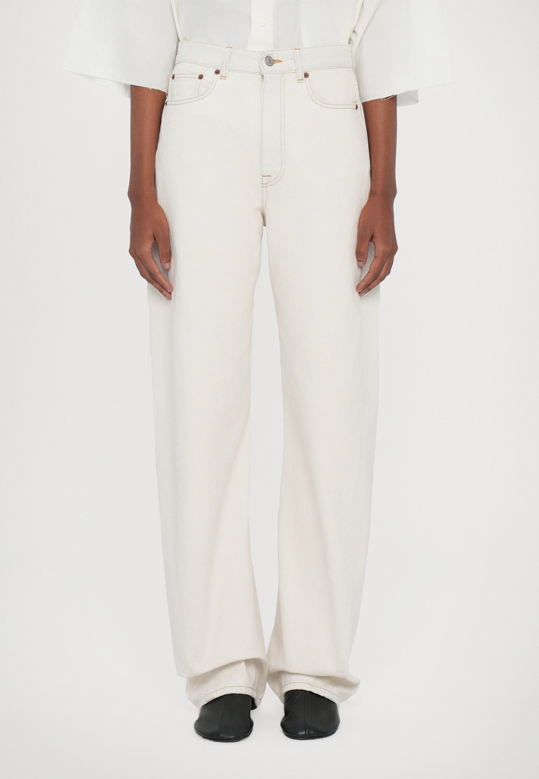 MM6 Maison Margiela PANTS POCKETS - Relaxed fit jeans - off white
