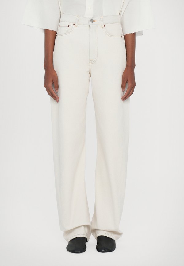 PANTS POCKETS - Relaxed fit jeans