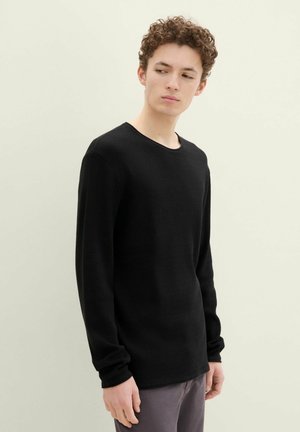 STRUKTURIERTER  - Strikkegenser - black